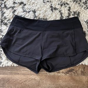 Black Low Rise Speed Up shorts 2.5in